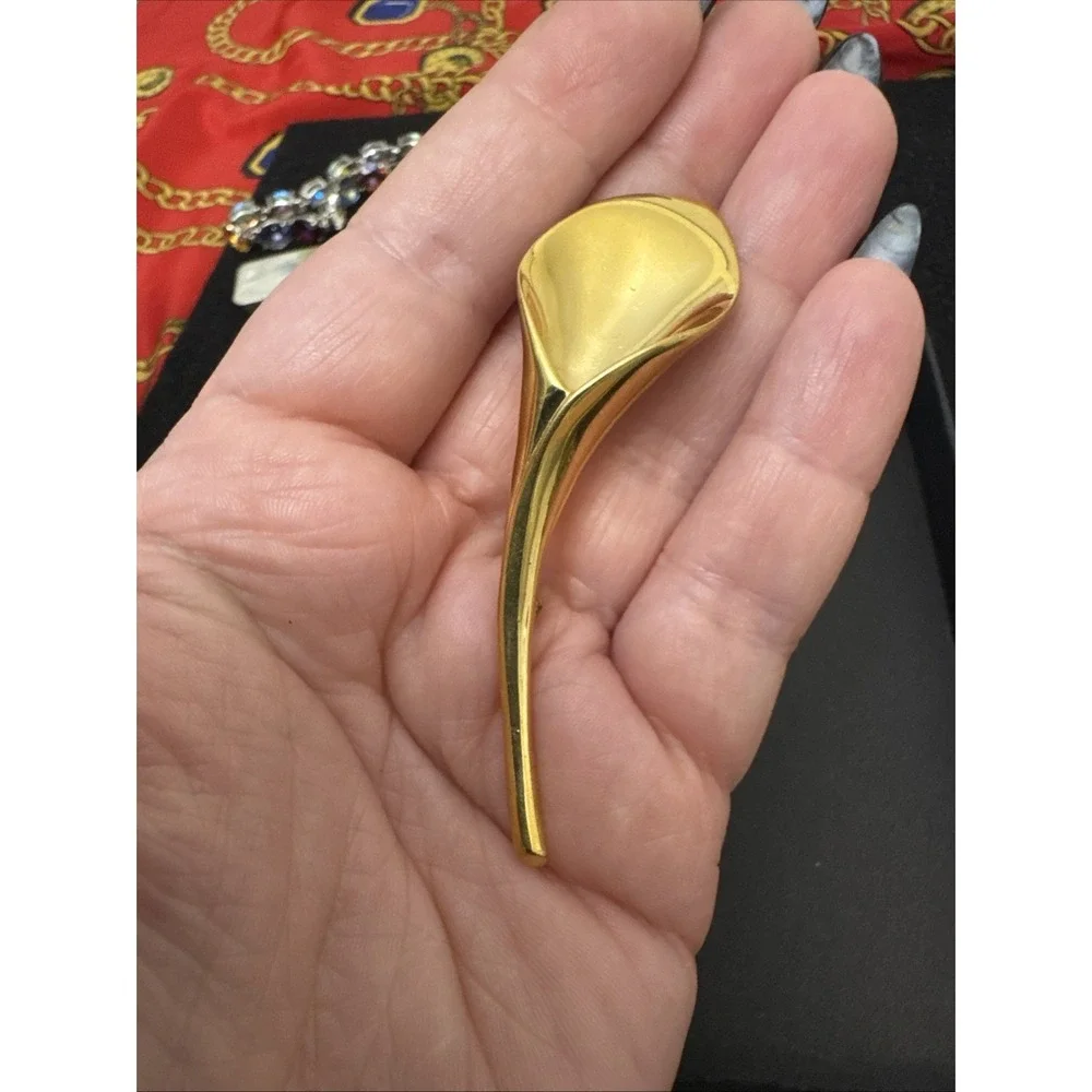 Trifari crown rare